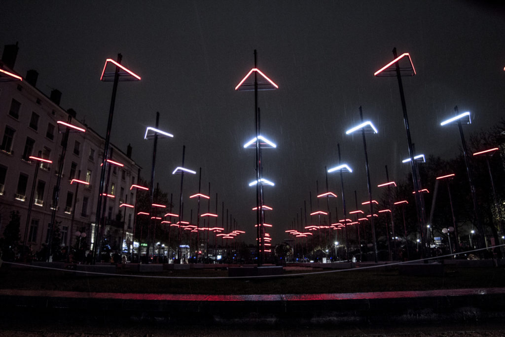 Instalación LuzMadrid Explanada del Puente del Rey